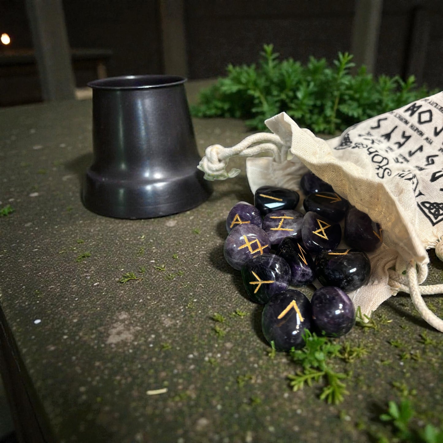 Rune in pietra semi preziosa